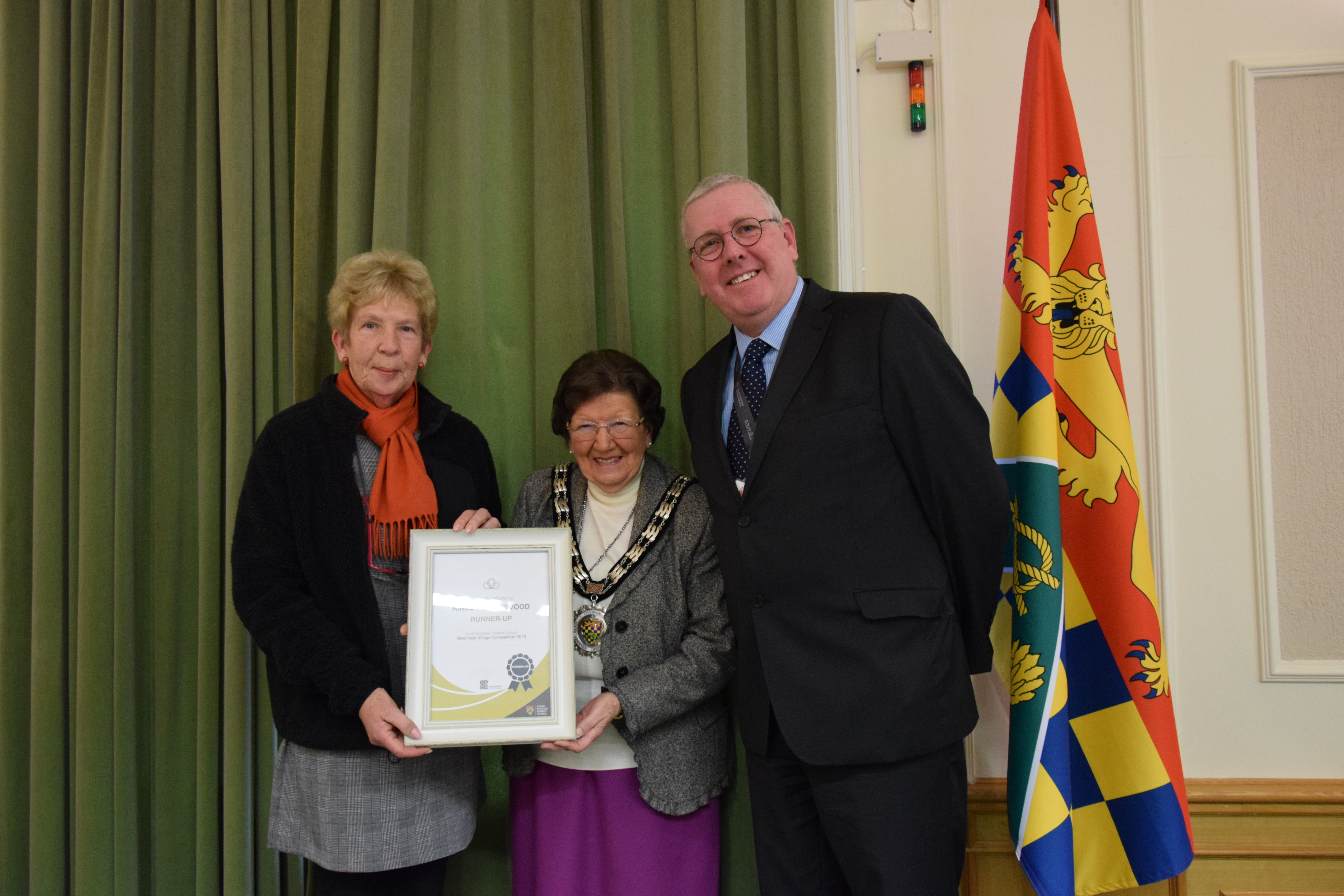 Cllr Kenwood receives Best Kept Village runner up award 2019